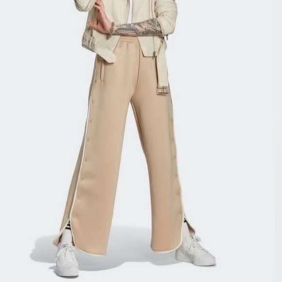 ADIDAS Spacer Magic Beige HM1616 OFFICIAL Snap Up High Waist Polar Fleece NWT S - Picture 2 of 16